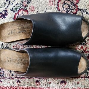 NAOT Womens  Black Leather Sandals